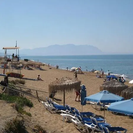 בית נופש Phyllida - A2 *